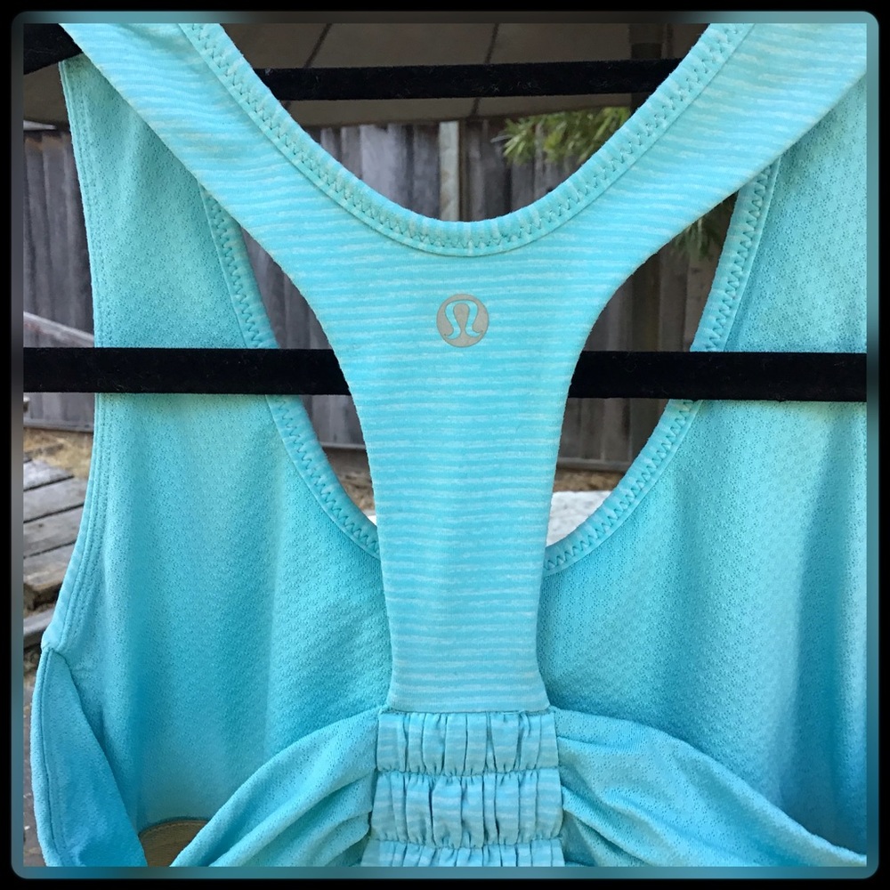 Lululemon aqua blue workout tank top - Picture 3 of 4